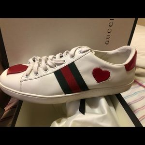 Heart Gucci shoes